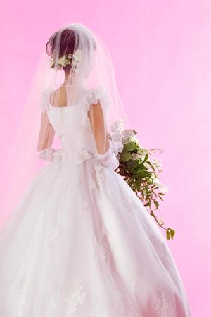 オープニングムービーをプロに依頼する